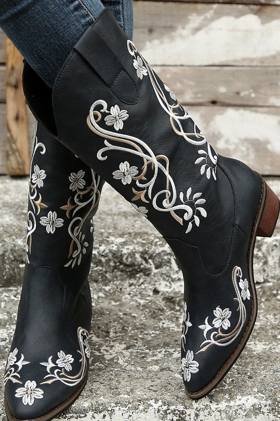 Preto Bordado Dedo Pontiagudo Salto Grosso Western Boots