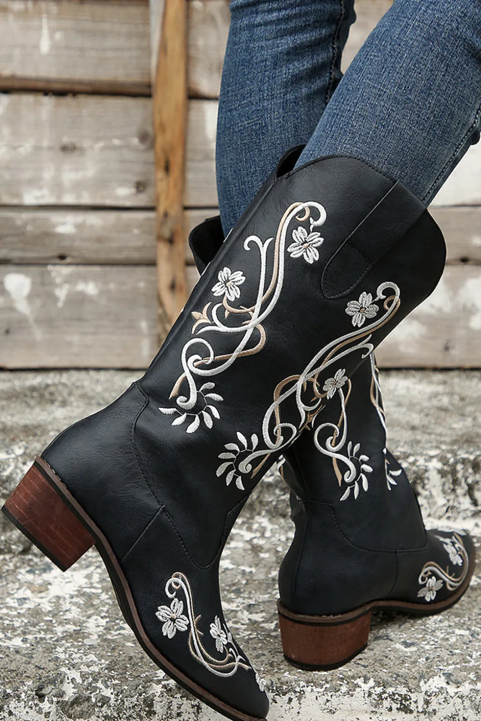 Preto Bordado Dedo Pontiagudo Salto Grosso Western Boots
