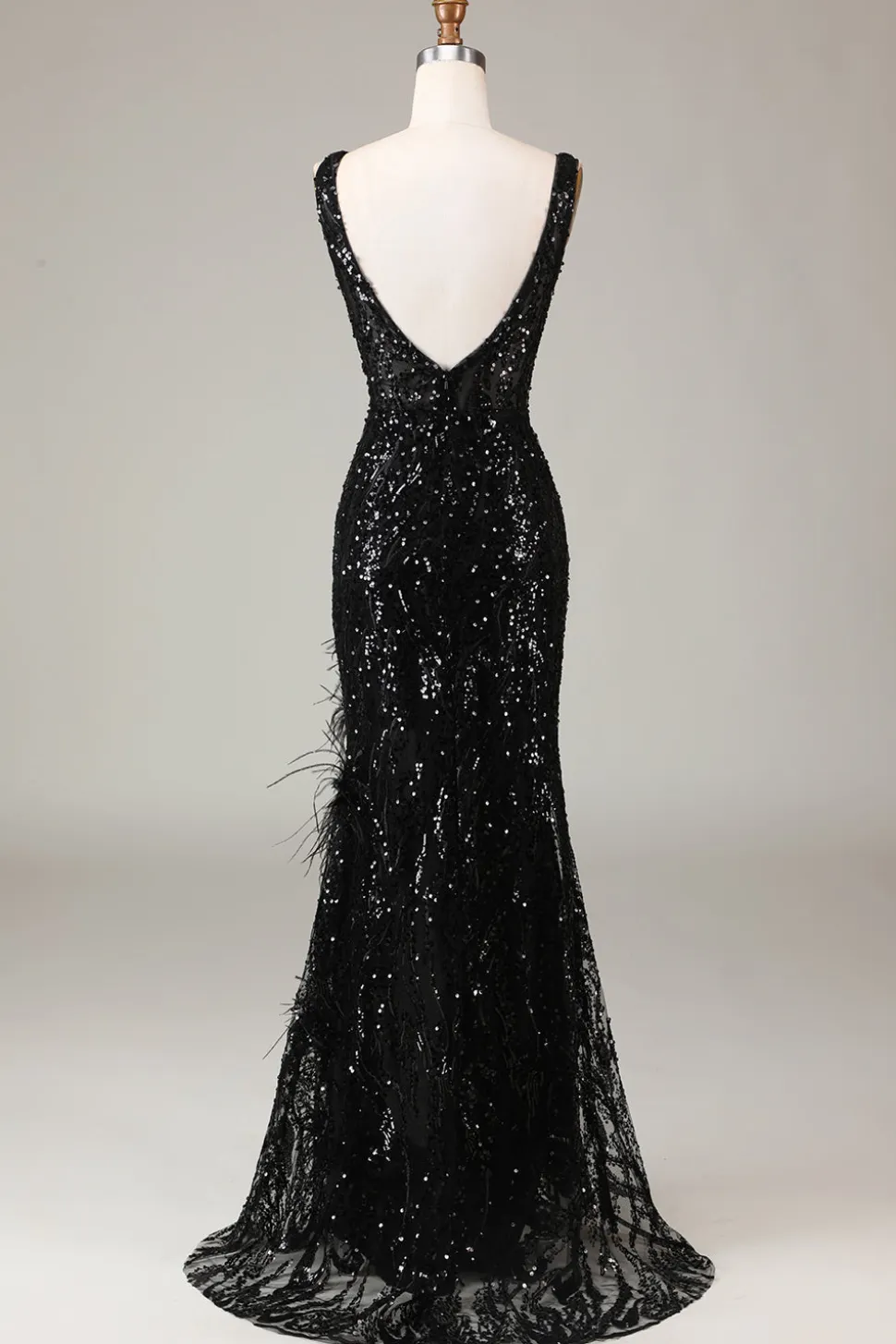 Preto brilhante Depp V-neck vestido de baile de formatura com penas