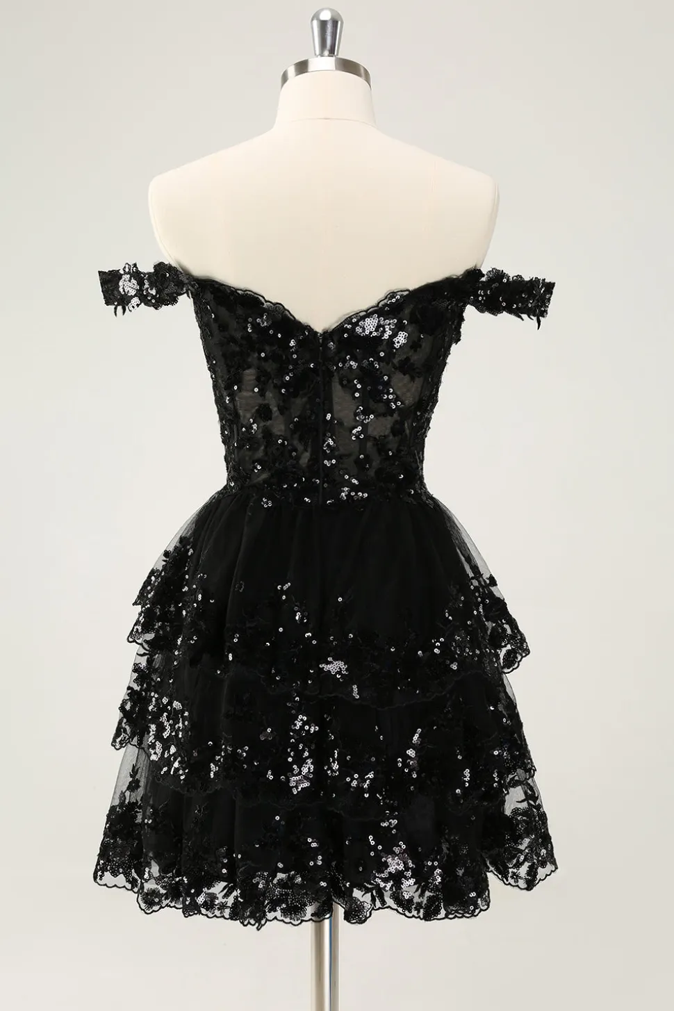 Preto brilhante Uma linha fora do espartilho ombro Tiered Lace Short Homecoming Dress