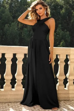 Preto Criss Cross Correias Uma Linha Long Bridesmaid Dress com Fenda