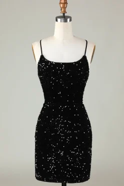 Preto espaguete alças lantejoulas homecoming vestido com cruz criss para trás