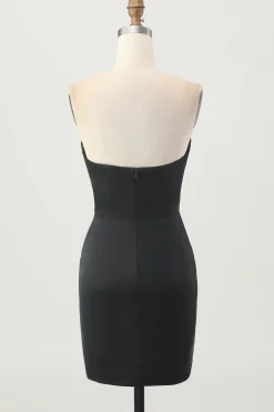 Preto Espartilho sem alças Bodycon frisado Homecoming Dress com fenda