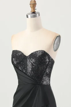 Preto Espartilho sem alças Bodycon frisado Homecoming Dress com fenda