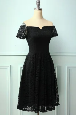 Preto fora do ombro vestido de renda