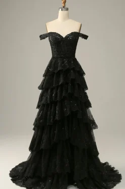 Preto fora do ombro vestido de baile