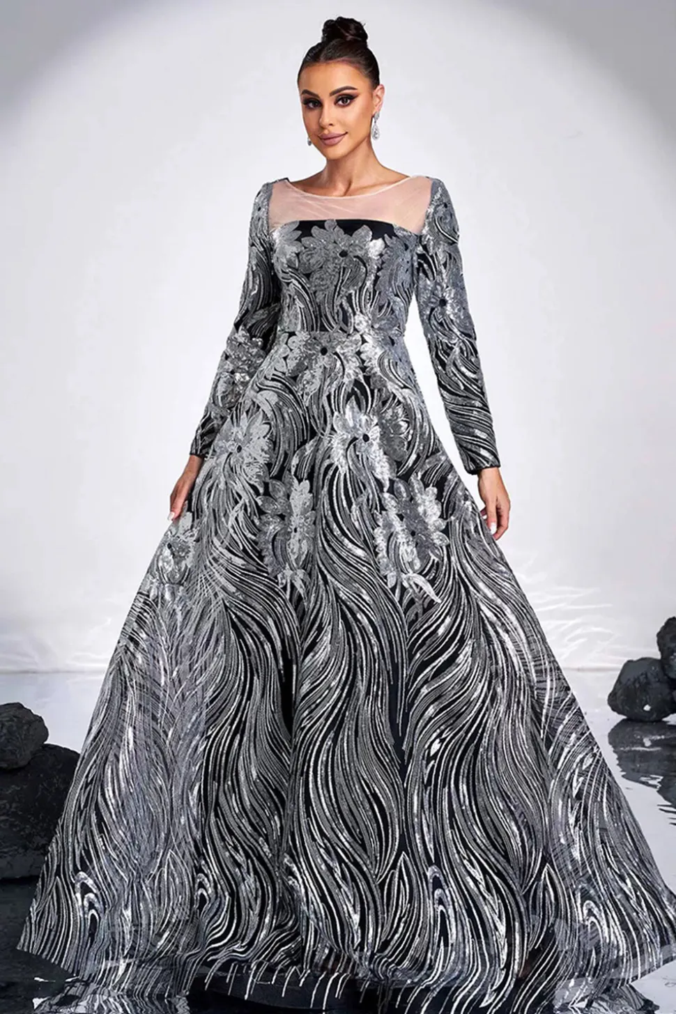 Preto Prata Floral A-Line Ilusão Pescoço Mangas Longas Vestido Formal