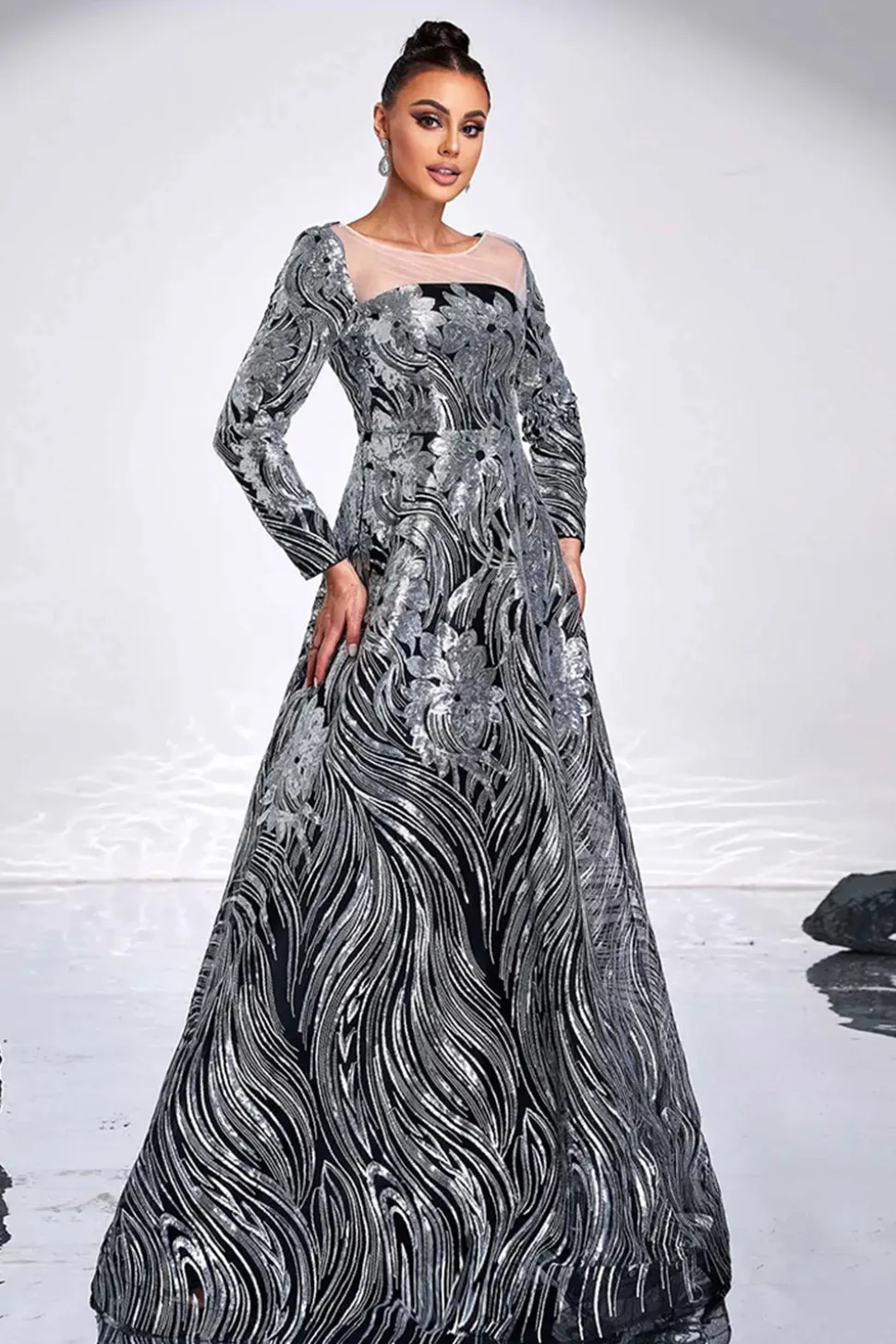 Preto Prata Floral A-Line Ilusão Pescoço Mangas Longas Vestido Formal