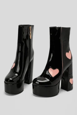 Preto PU Leather Platform Chunky Block High Heel Botas com corações cor-de-rosa