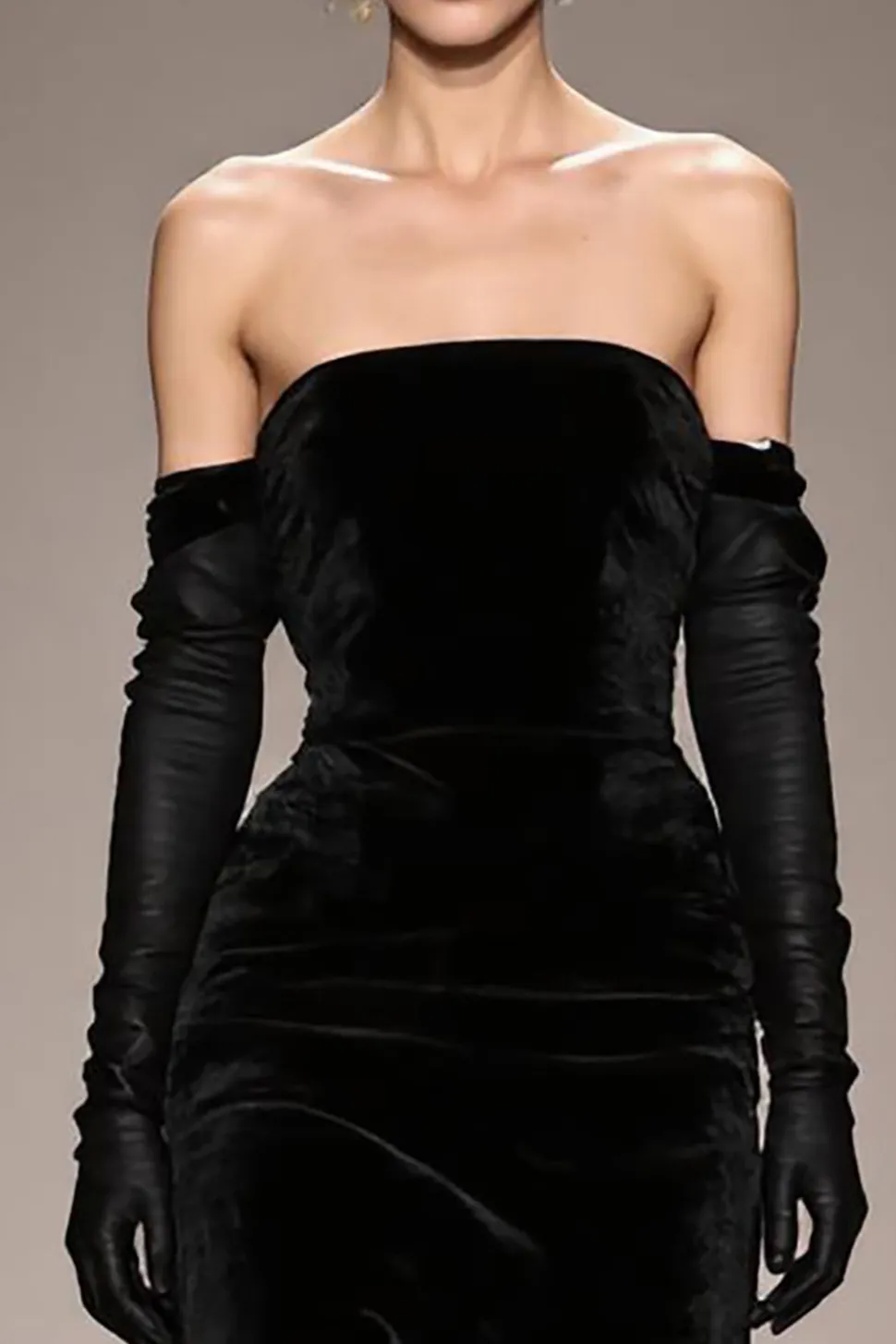 Preto Strapless Long Velvet Vestido de Noite
