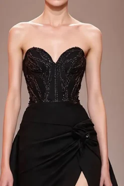 Preto Uma Linha Cetim Decote Em Coração Vestido Cerimónia Com Fenda