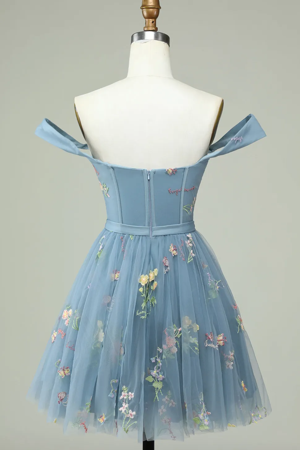 Preto Uma linha fora do ombro Homecoming Dress