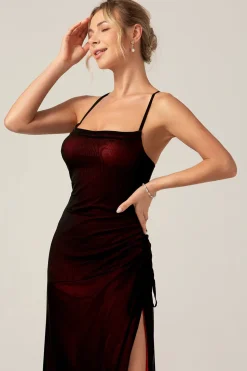 Preto vermelho bainha espaguete alças vestido de dama de honra com elasticidade