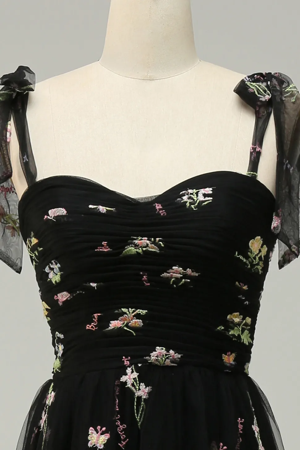 Preto Vestido de Festa Com Bordado