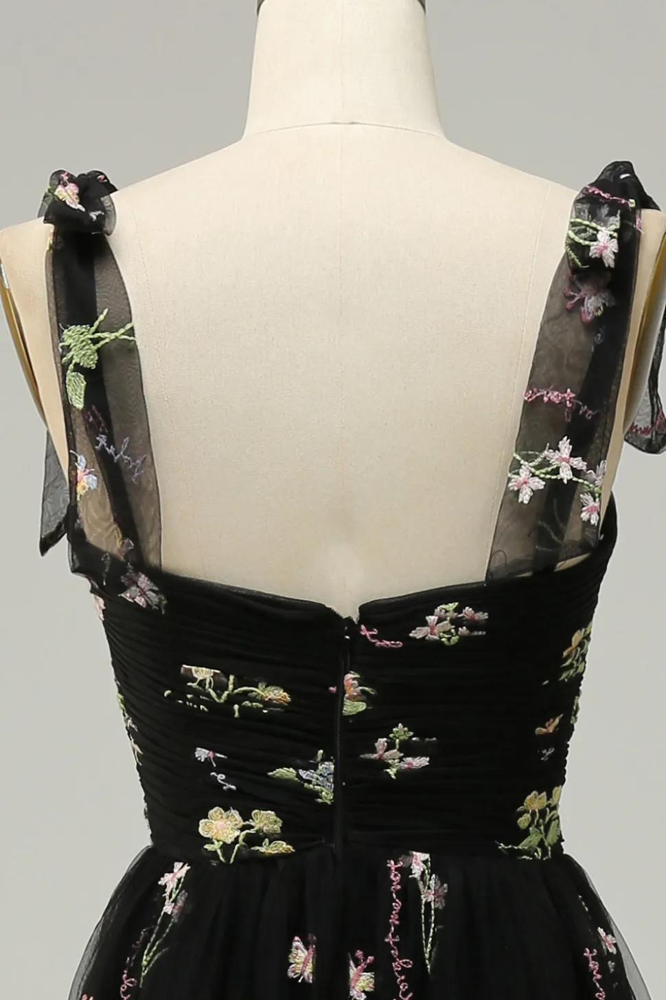 Preto Vestido de Festa Com Bordado