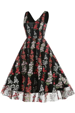 Preto Vestido dos anos 1950 com Bordado