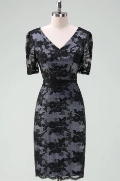 Preto V-Neck Lace Bainha Midi Mãe do Vestido da Noiva com Mangas Curtas