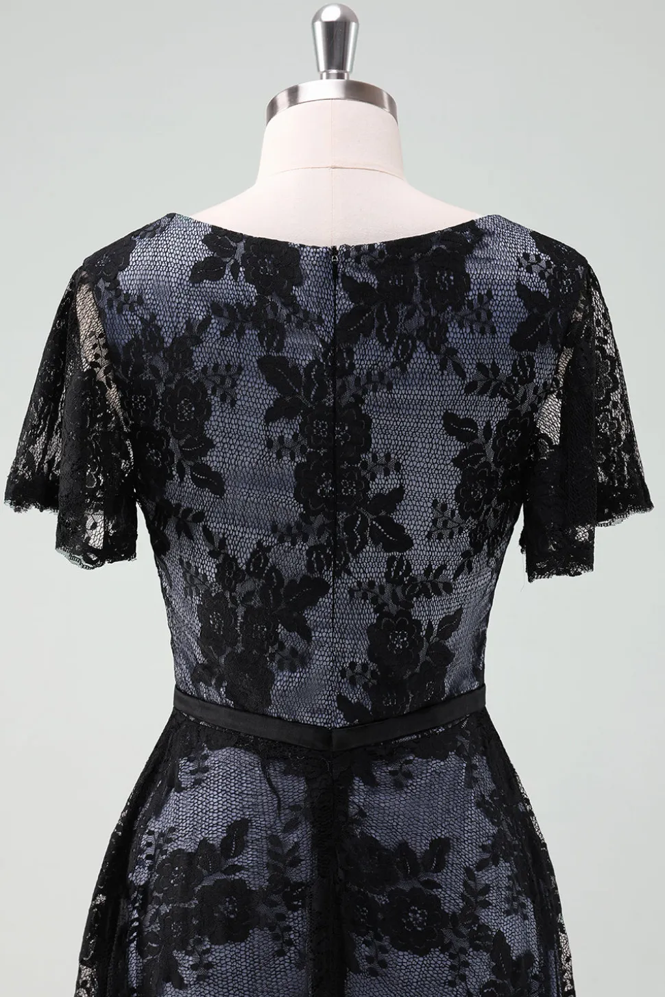 Preto V-neck mangas curtas renda A-Line mãe de vestido de noiva