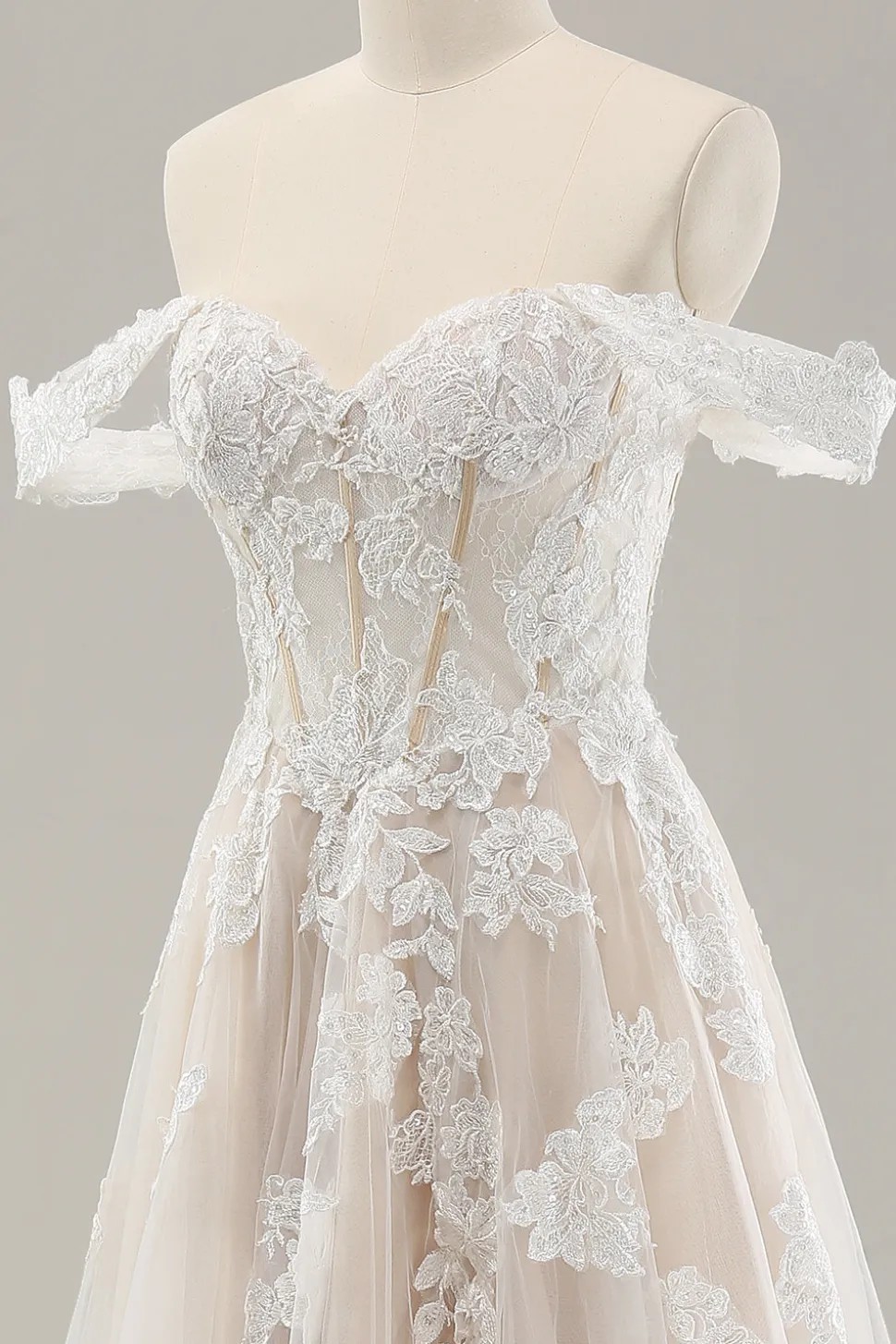 Princesa Branca Fora do Ombro Applique Tulle Vestido de Noiva com Fenda