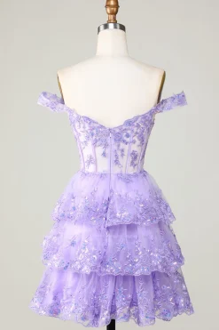 Princesa Uma Linha Espartilho Roxo Tiered Vestido Curto Homecoming com Renda