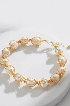 Pulseira de pérolas de água doce natural requintada dourada