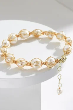 Pulseira de pérolas de água doce natural requintada dourada