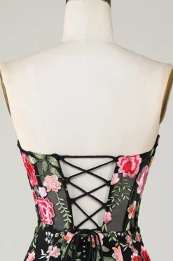 Querido Vestido Preto de Cocktail Com Apliques