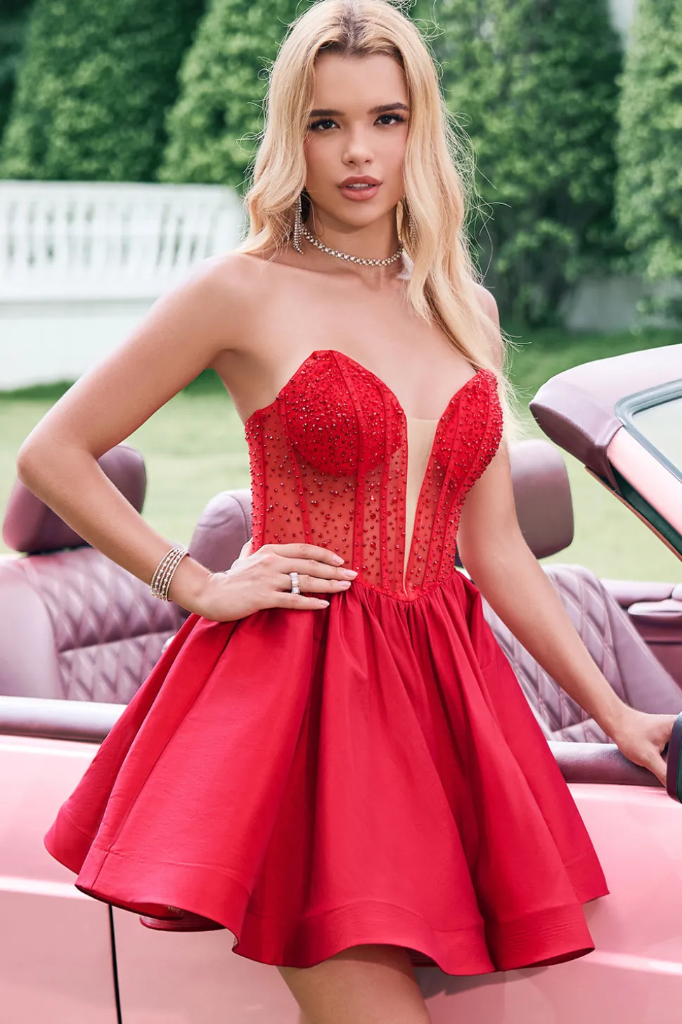 Red A Line Strapless Corset Short Ruffle Vestido bonito Homecoming com frisos