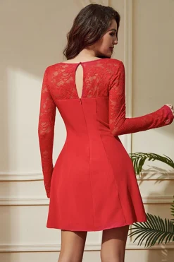 Red A-Line Renda Mangas Longas Vestido de Festa Curto