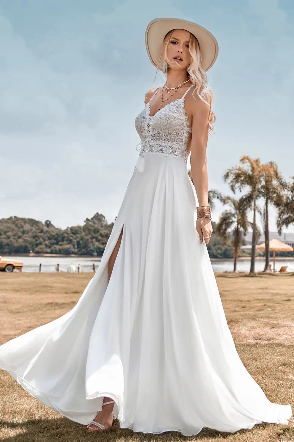 Renda Backless Esparguete Correias Boho Vestido de Noiva com Fenda