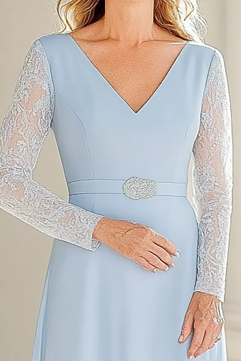 Renda Chiffon Sky Blue Uma Linha V Pescoço Chá Comprimento Mãe do Vestido da Noiva com Belted