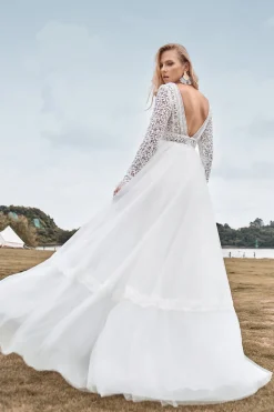 Renda mangas compridas profundo V-neck Boho vestido de noiva com backless