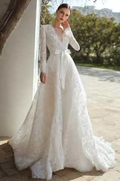 Renda Marfim V-Neck mangas longas vestido de noiva com cinto