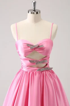 Rosa A-Line Spaghetti Straps plissado Homecoming Dress com Keyhole