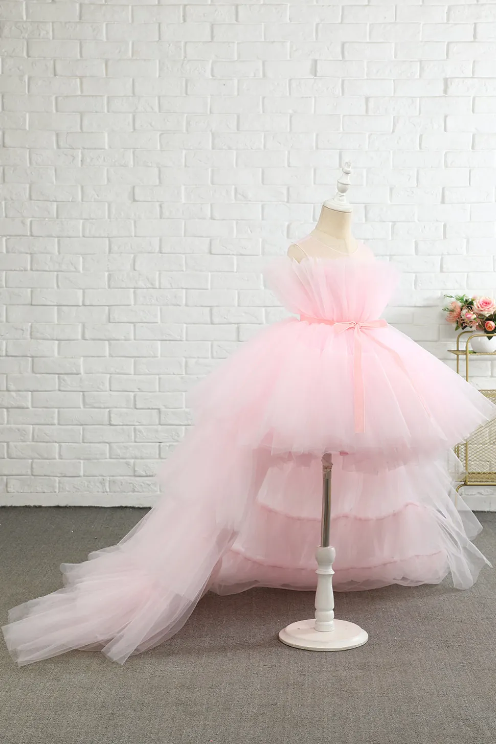 Rosa high low flower girl vestido