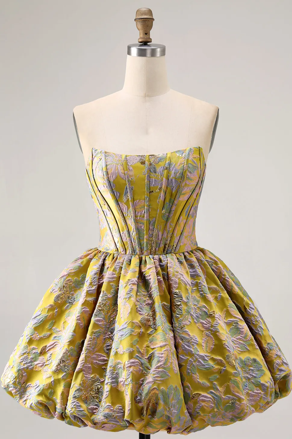 Roxo Strapless Brocade A-Line Corset Mini Homecoming Vestido com Bubble-Hem