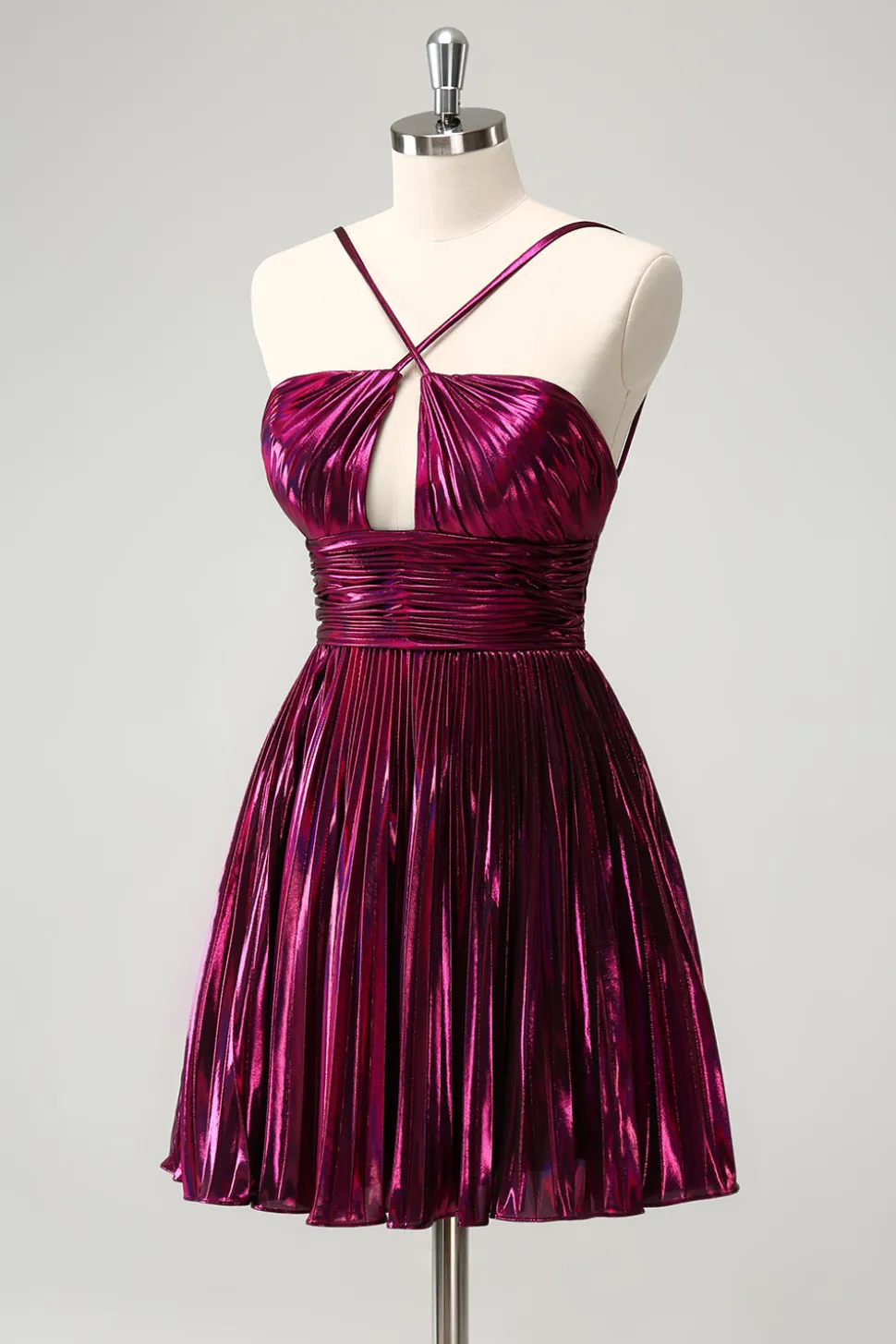 Roxo Uma linha Halter plissado vestido curto Homecoming com oco para fora