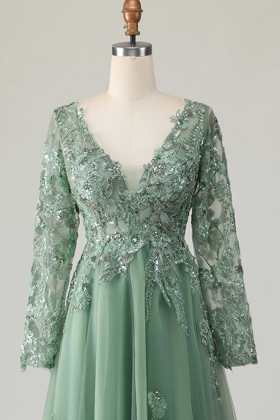 Sage Applique A-Line V-Neck Vestido de Baile