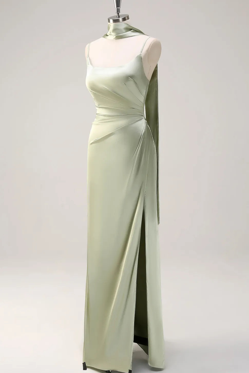 Sage Mermaid Ruched Long Ruched Streamer cetim vestido de dama de honra com fenda