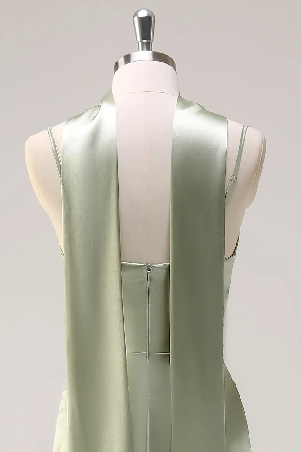 Sage Mermaid Ruched Long Ruched Streamer cetim vestido de dama de honra com fenda