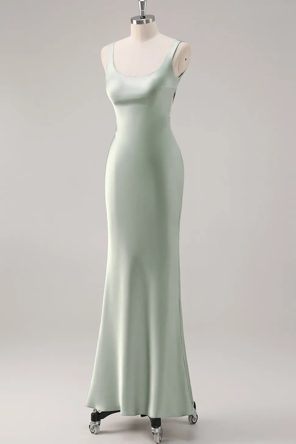 Sage Verde Cetim Scoop Sereia Vestido de dama de honra com Criss Cross Back