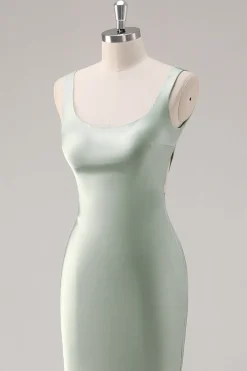 Sage Verde Cetim Scoop Sereia Vestido de dama de honra com Criss Cross Back