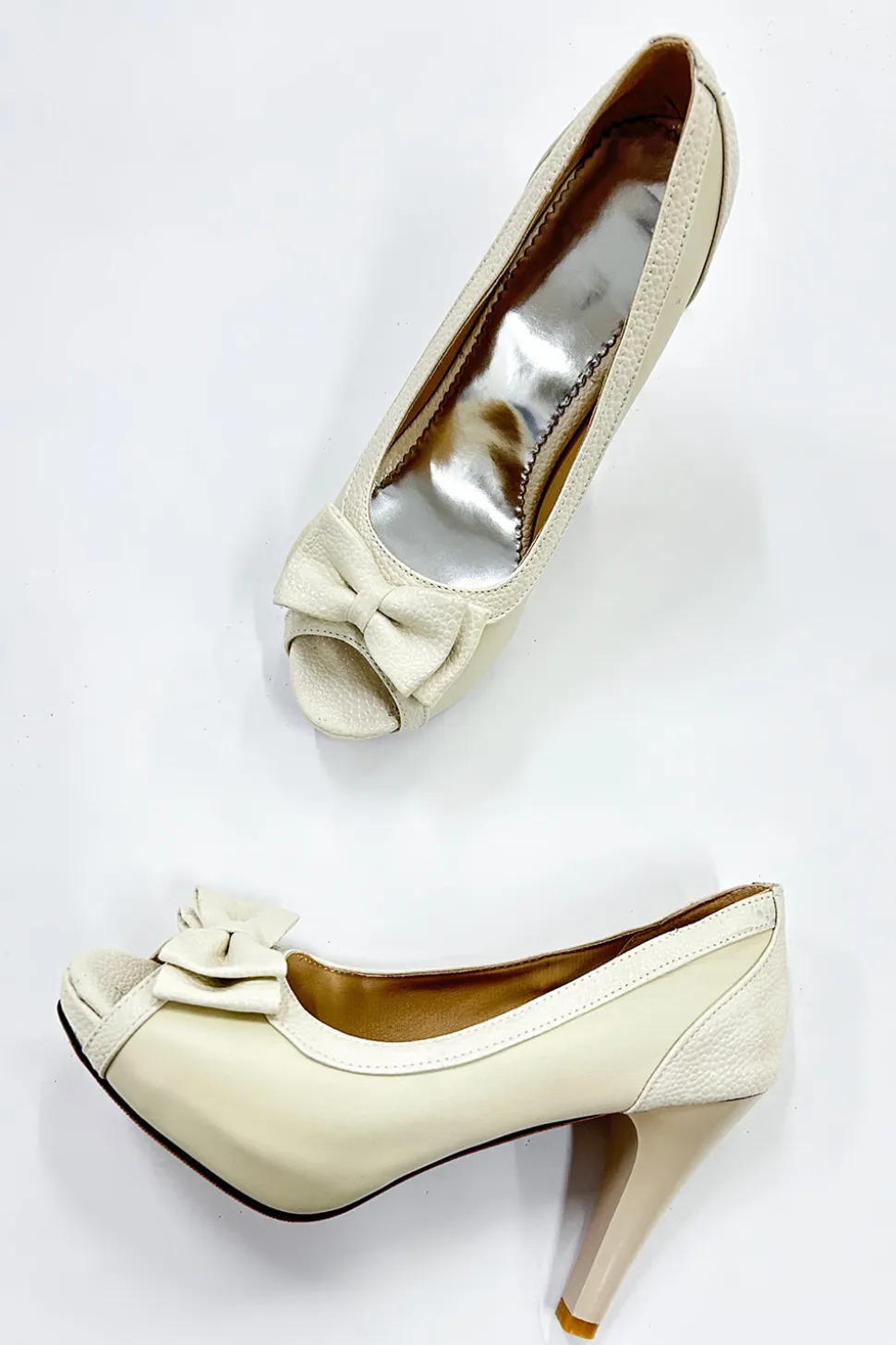 Saltos altos com Bowknot