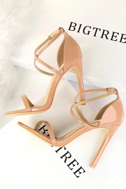 Sandálias de stiletto preto