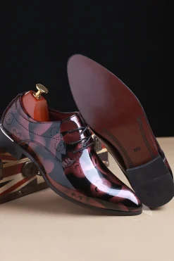 Sapatos de festa de couro masculino de Jacquard marrom