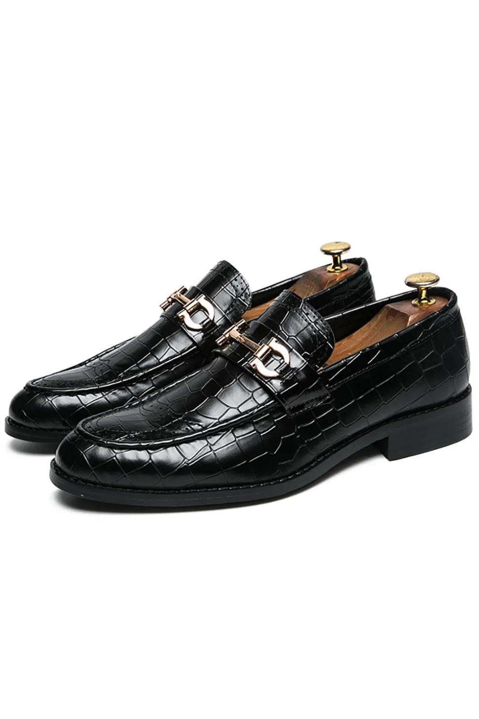 Sapatos masculinos de monge de couro preto escorregadio