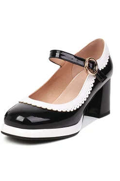 Sapatos pretos do toe round com correia ajustável