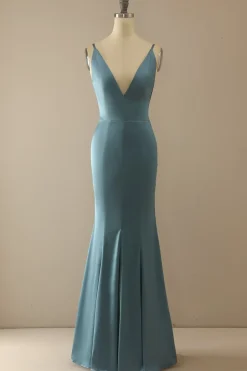 Sereia Azul V Long Neck Prom Dress