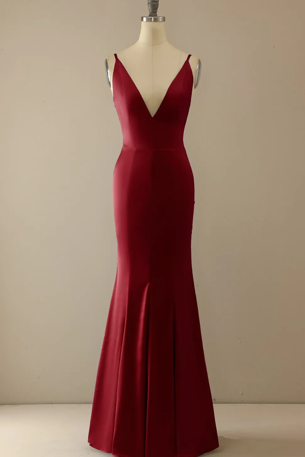 Sereia Azul V Long Neck Prom Dress