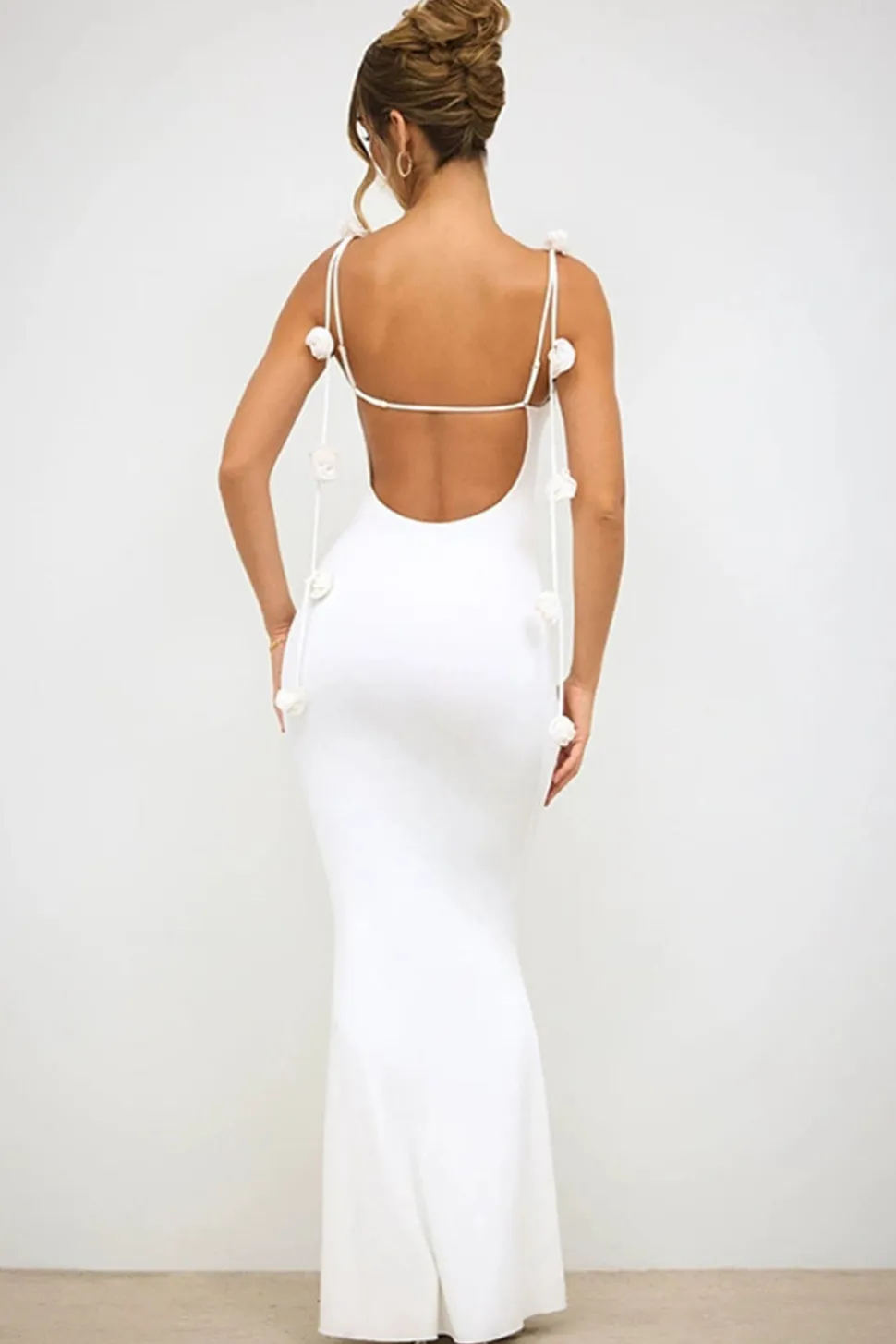 Sereia Branca Esparguete Correias Backless Vestido Formal